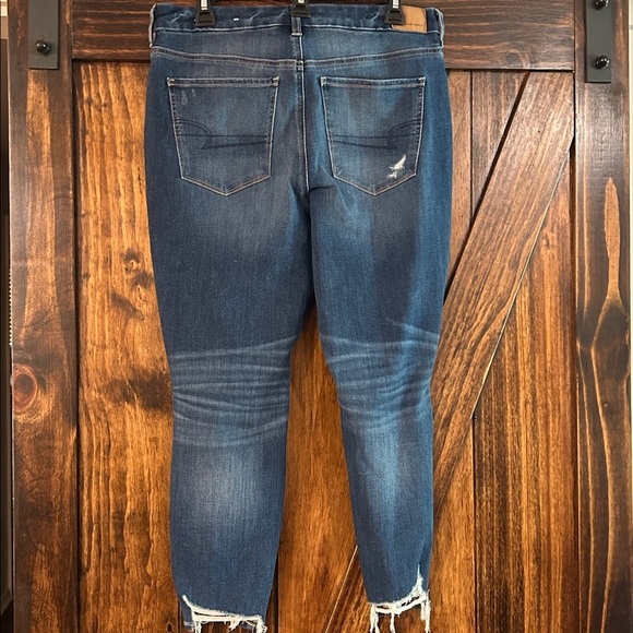 American Eagle Outfitters The Dream Jean 10 X-Short - Picture 6 of 10